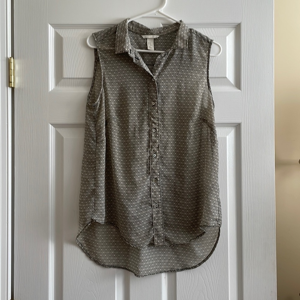 H&M Hi-Low Sheer Sleeveless Top -Size 10